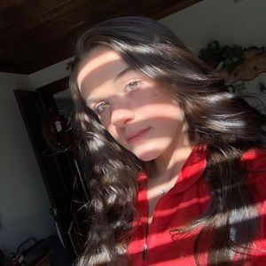 Meet your Posher, Kara